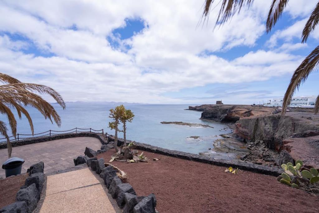 Beautiful Home In Lanzarote 5 Mins From Marina Playa Blanca  Kültér fotó