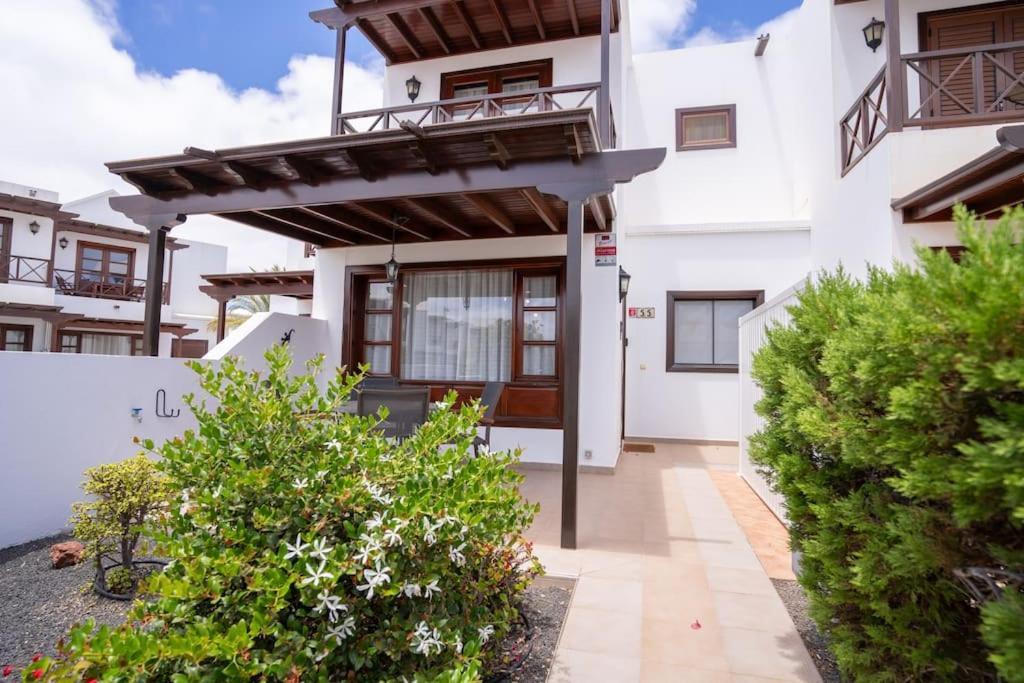 Beautiful Home In Lanzarote 5 Mins From Marina Playa Blanca  Kültér fotó
