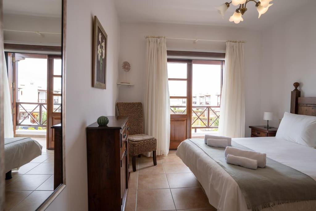 Beautiful Home In Lanzarote 5 Mins From Marina Playa Blanca  Kültér fotó